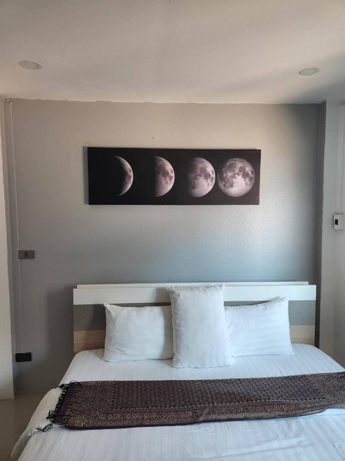 Galaxy Suites Паттая Екстер'єр фото