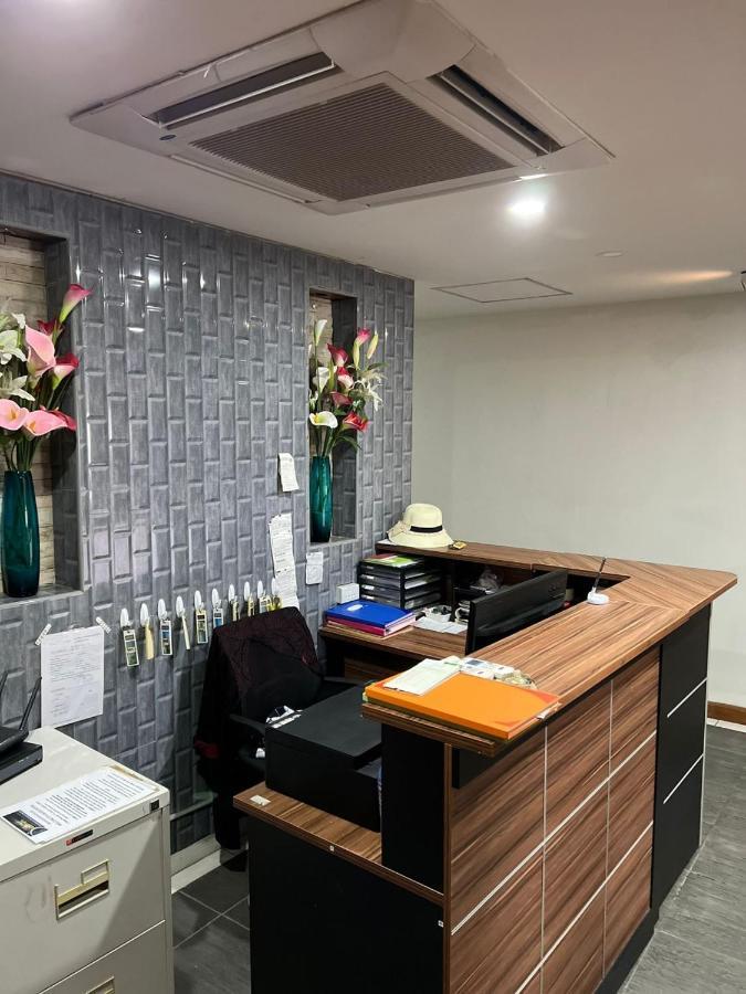 Galaxy Suites Паттая Екстер'єр фото